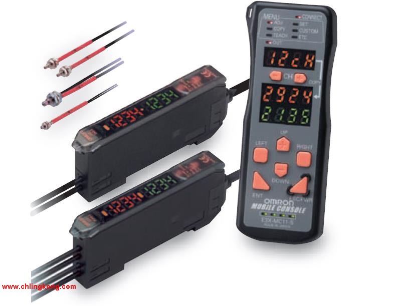 歐姆龍 雙數(shù)字光纖傳感器 E3X-DAH8-S